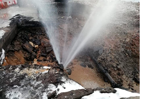 Прорыв трубы Прорыв трубы